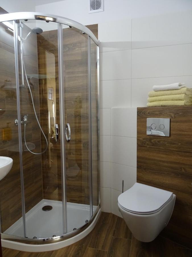 Jastrzębia Góra Willa Global Komfortowe Pokoje Nad Morzem מראה חיצוני תמונה