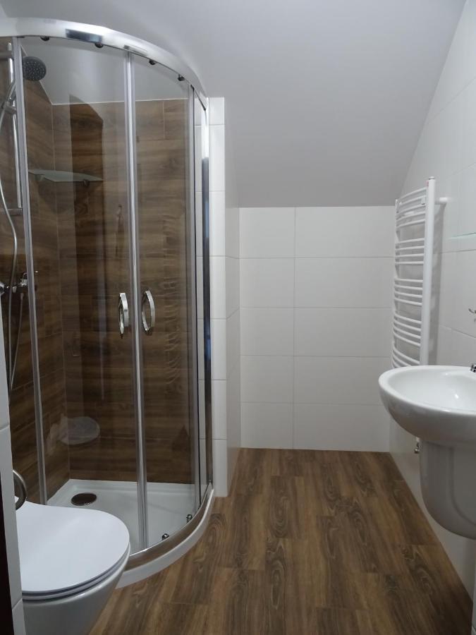 Jastrzębia Góra Willa Global Komfortowe Pokoje Nad Morzem מראה חיצוני תמונה